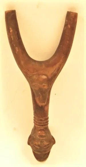 Fang Boys Carved Sling with Faces